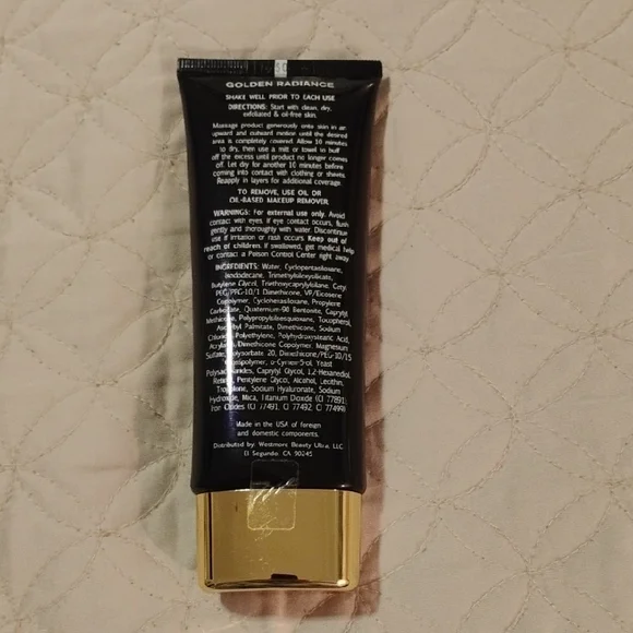 WESTMORE BEAUTY Body Coverage Perfector - Black and Gold With Buffing Brush - Picture 3 of 5